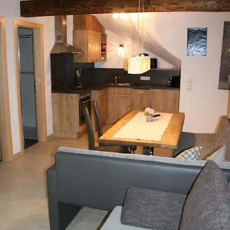 Da Zillertaler Und Geigerin Apartment